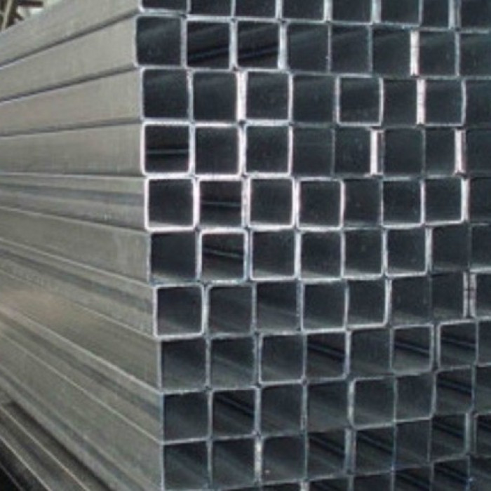 Труба профильная квадратная 20х20х1,2 мм 6 м